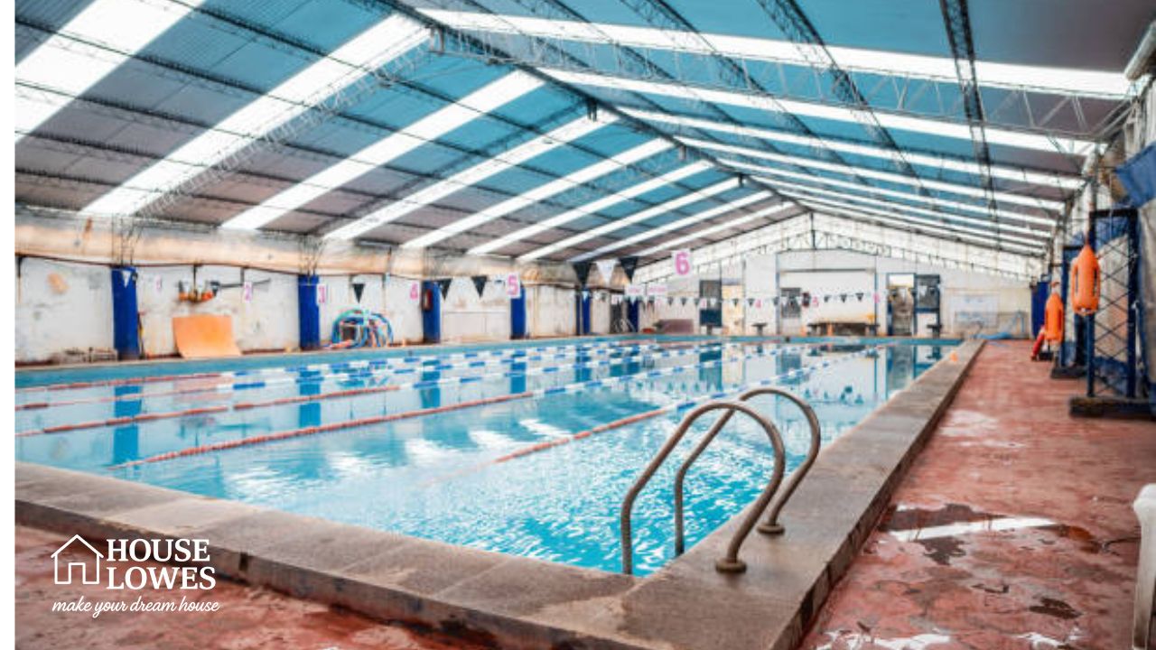 Quincie Douglas Swimming Pool - Hours, Events & Info